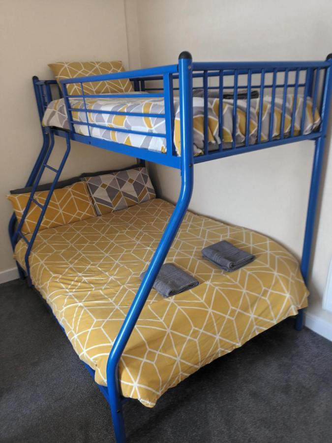 Strides Hotel Μπλάκπουλ Εξωτερικό φωτογραφία