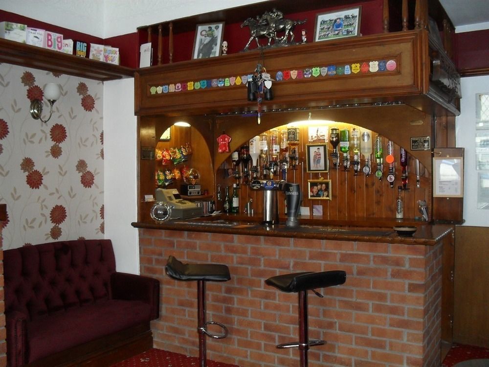 Strides Hotel Μπλάκπουλ Εξωτερικό φωτογραφία